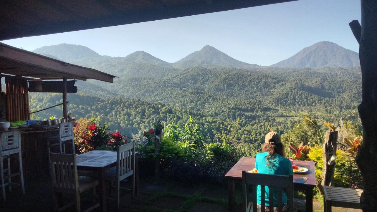 Made Oka Homestay And Warung Munduk Exterior foto