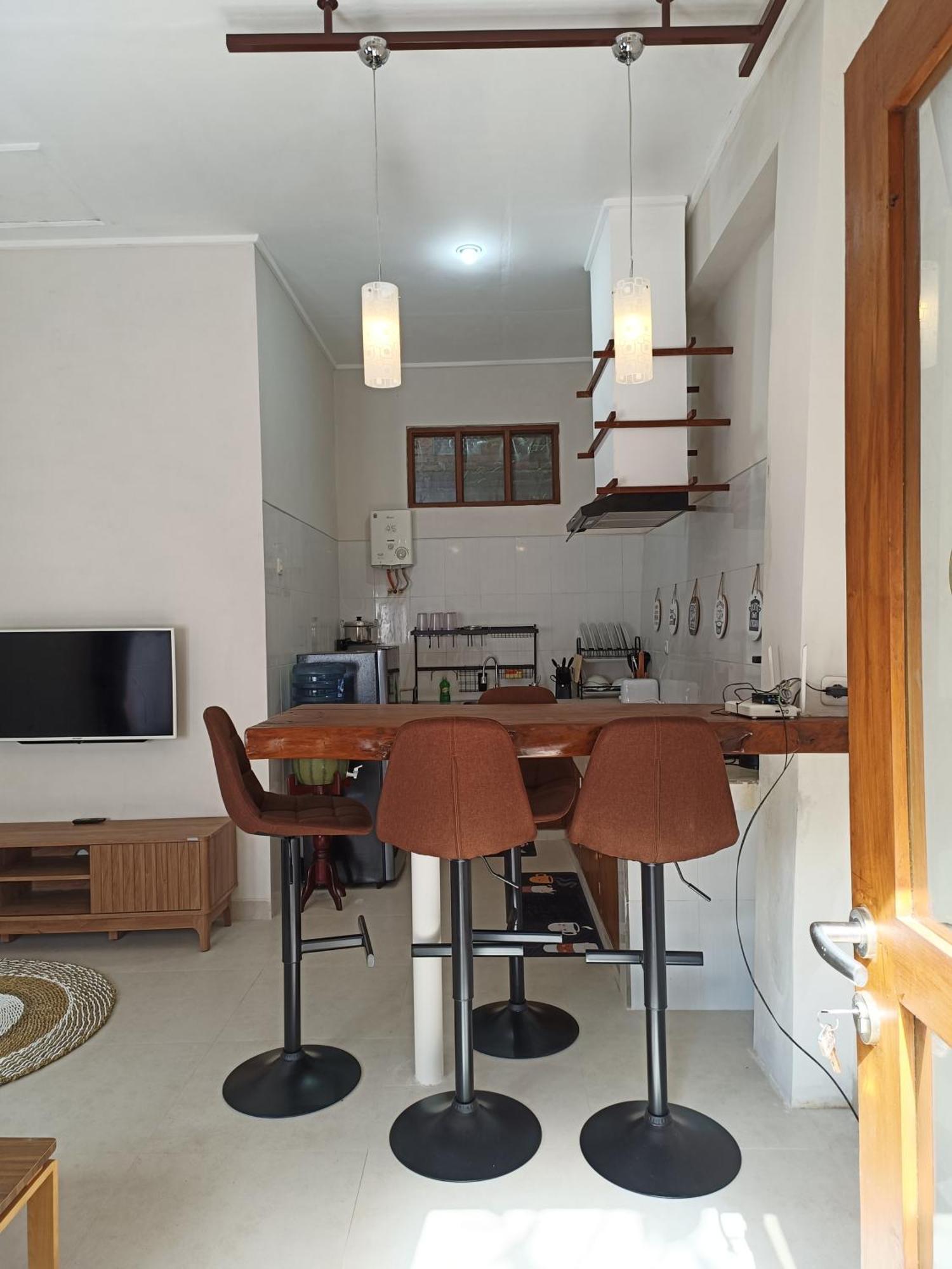 Made Oka Homestay And Warung Munduk Exterior foto