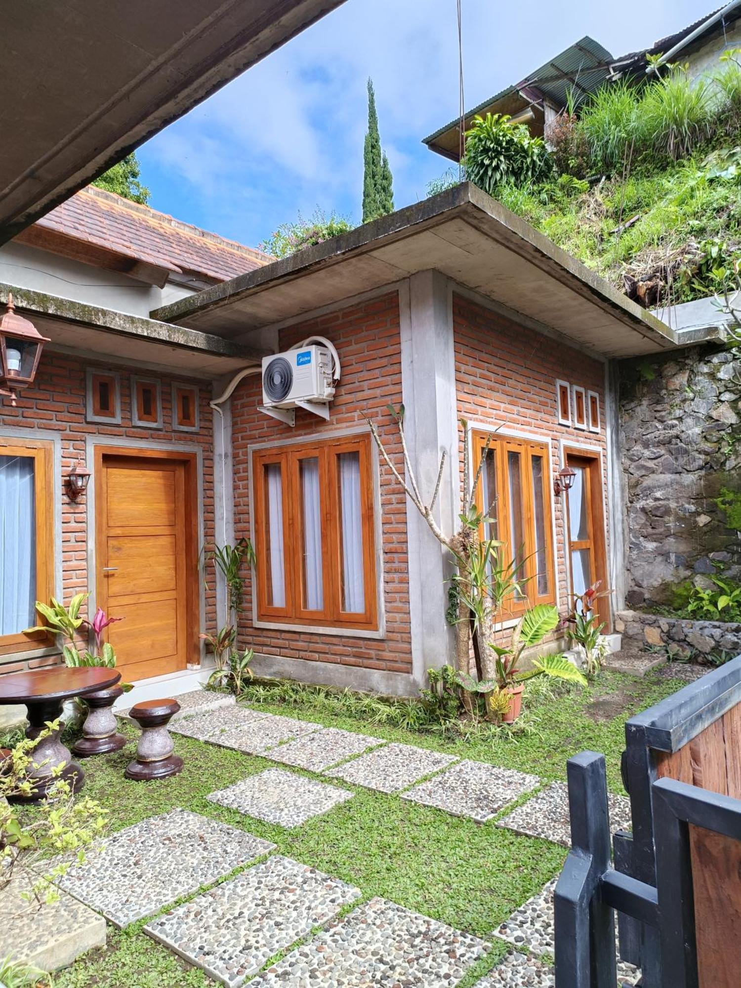 Made Oka Homestay And Warung Munduk Exterior foto